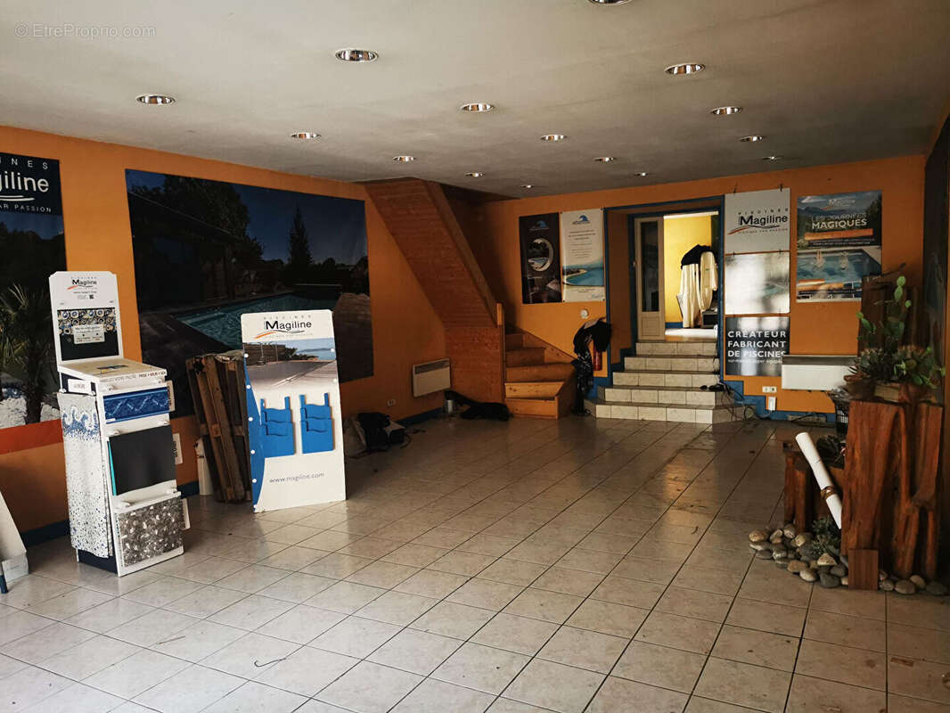 Commerce à AIXE-SUR-VIENNE