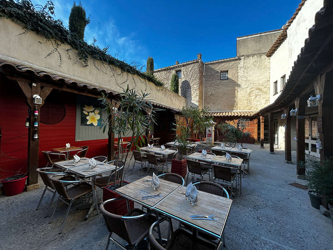 Commerce à CARCASSONNE