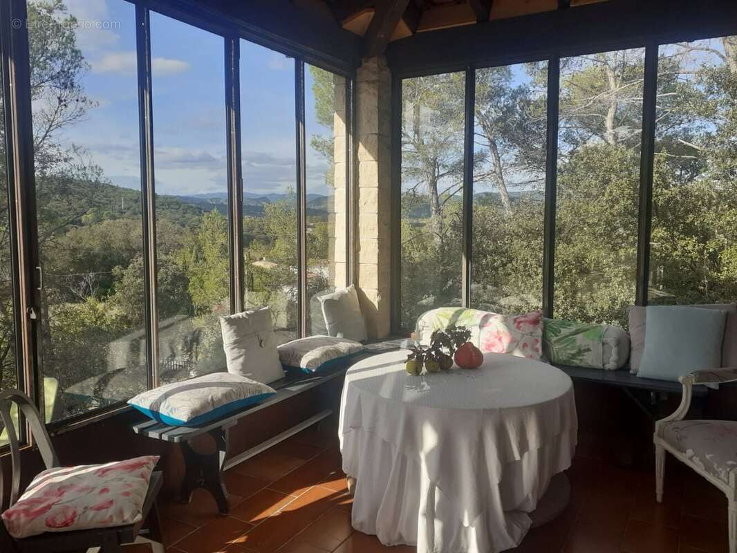 Maison avec piscine au calme - photo 4