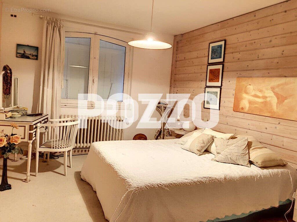 Maison à AGON-COUTAINVILLE