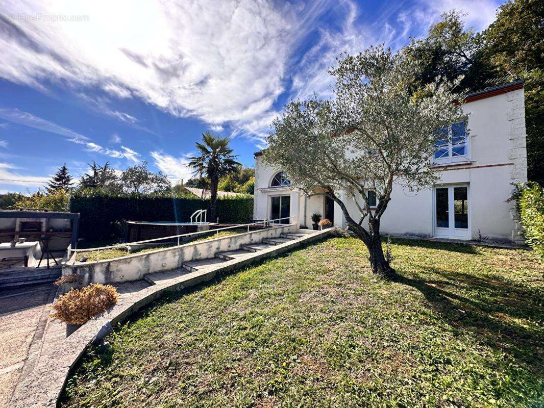 Maison à BON-ENCONTRE