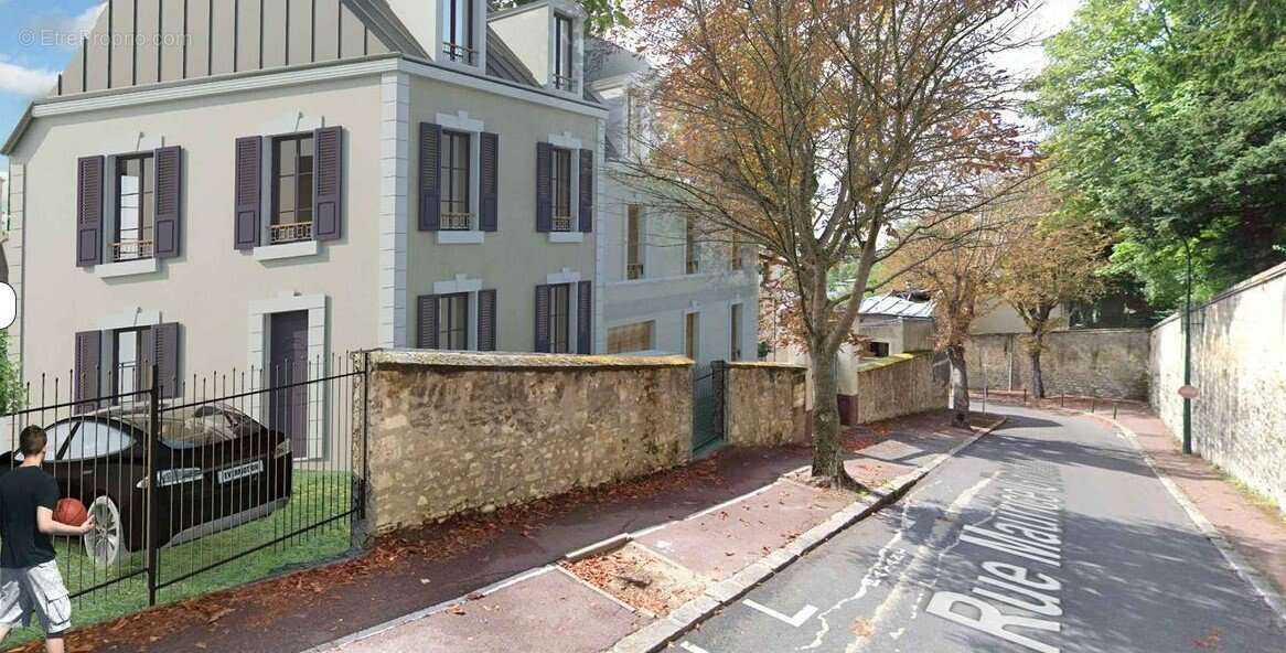 Terrain à SAINT-MAURICE