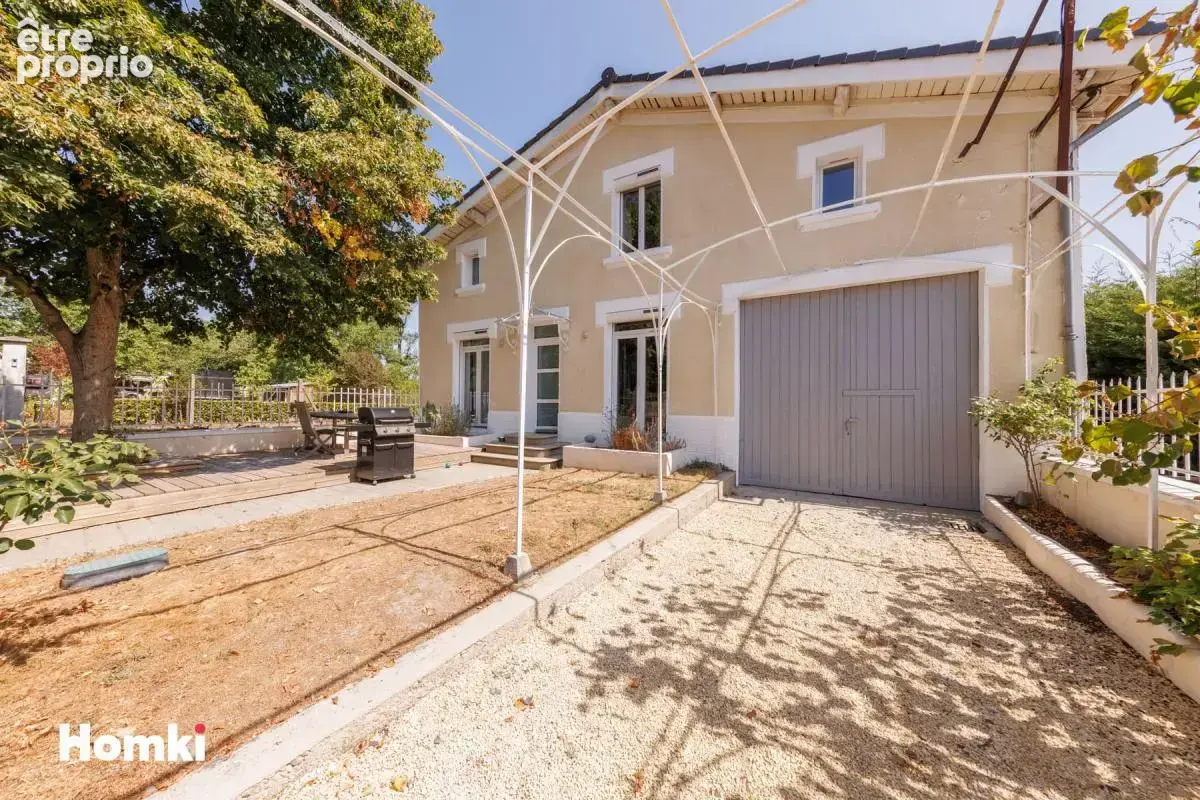 Maison/Villa T5 de 155 m² à Peschadoires 63920 - photo 19