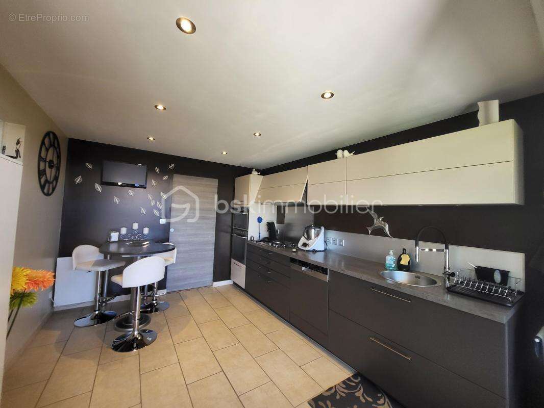Maison aubiac 152 m² - garage- piscine-veranda- jardin 4800 m² - photo 25