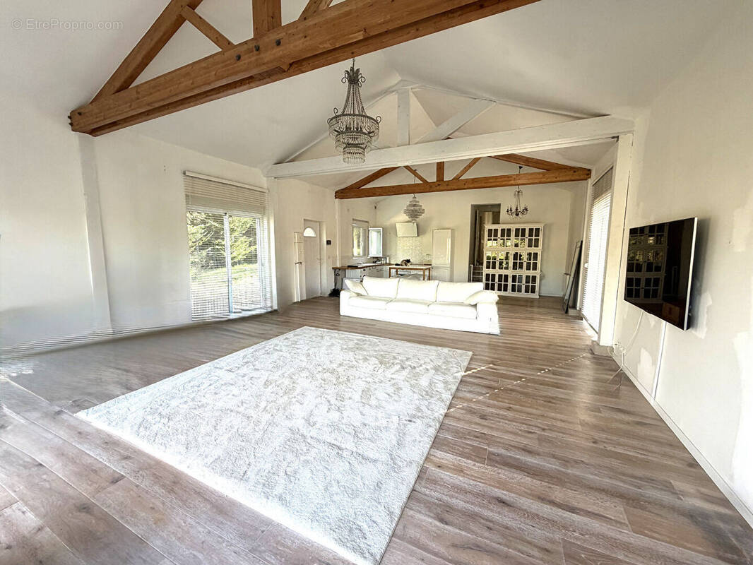 Maison à LA FRETTE-SUR-SEINE