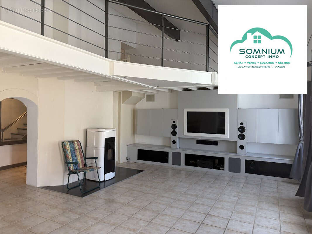 Maison 227 m² à Puycasquier  - photo 3