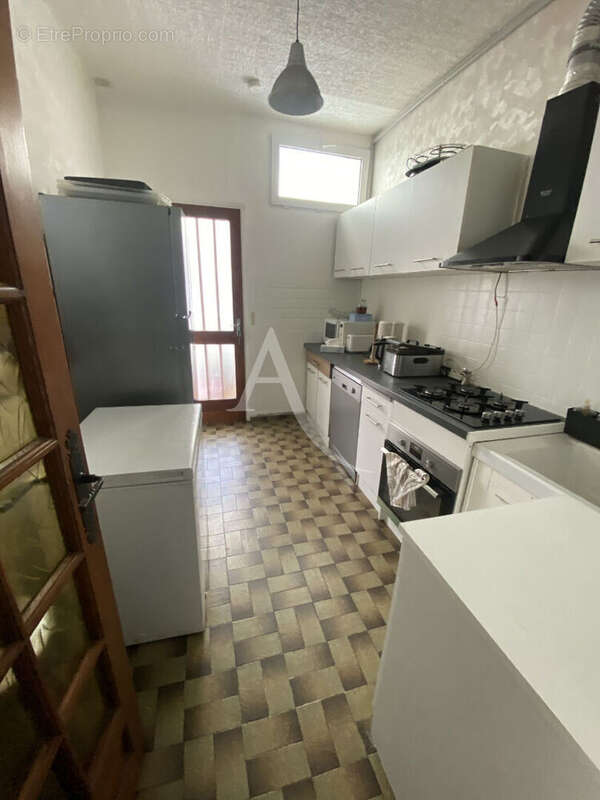 Maison Drancy 4 pièce(s) 80.73 m2 (105m2 au sol) en copropriété avec 100m2 terrain environ - photo 4