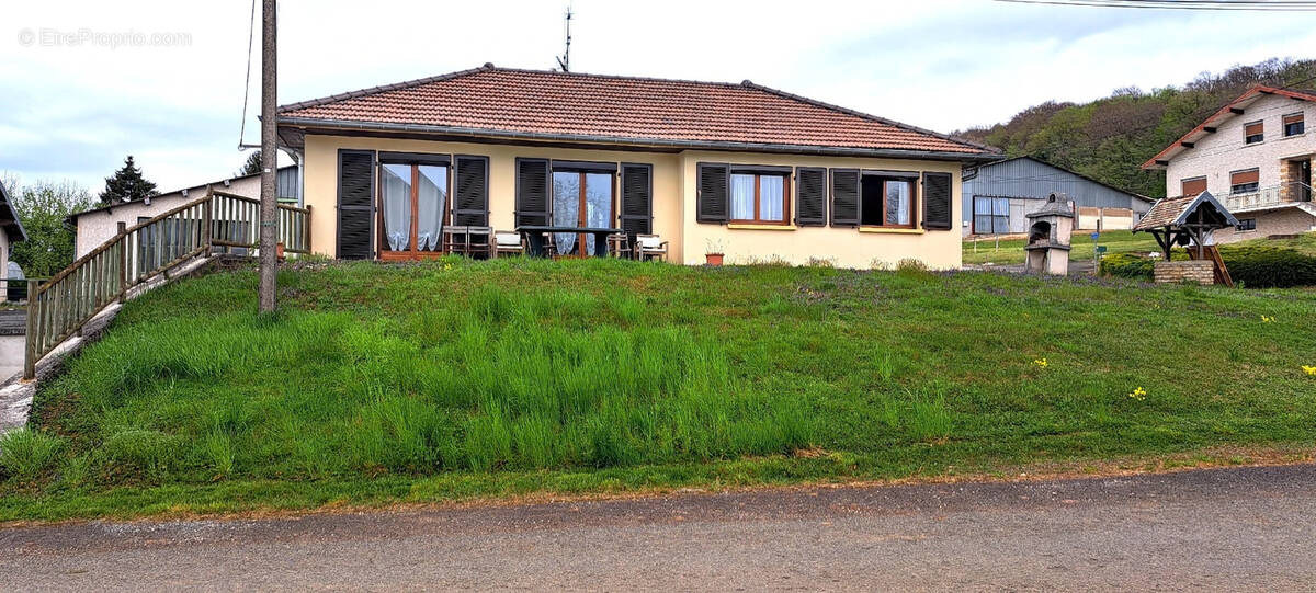 Maison à CROSEY-LE-PETIT