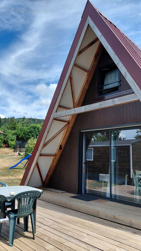 Ensemble de logements atypiques à Loray pour résidence principale ou location - photo 2