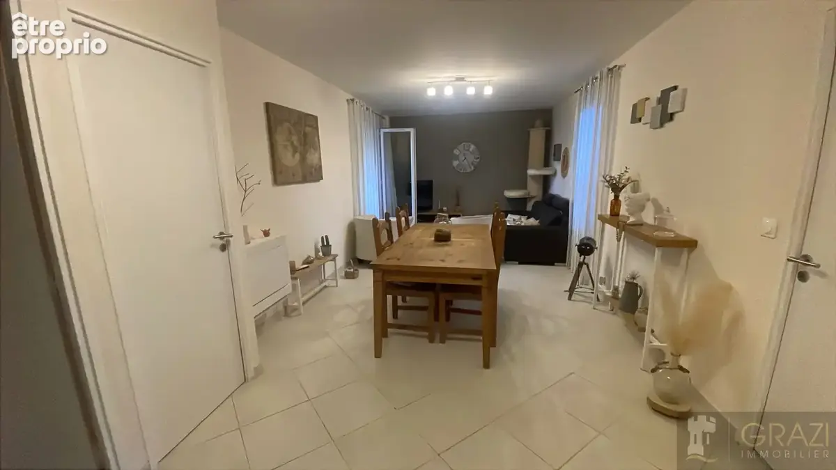 Appartement de 70 m2 situé à Toulon Ouest - photo 2