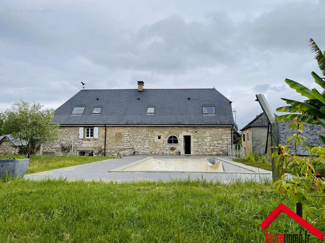 Maison à CHASTEAUX
