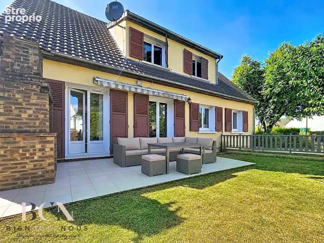 Maison familiale individuelle de 143m2 avec  5 chambres dont 2 au RDC, et sous sol total - photo 13