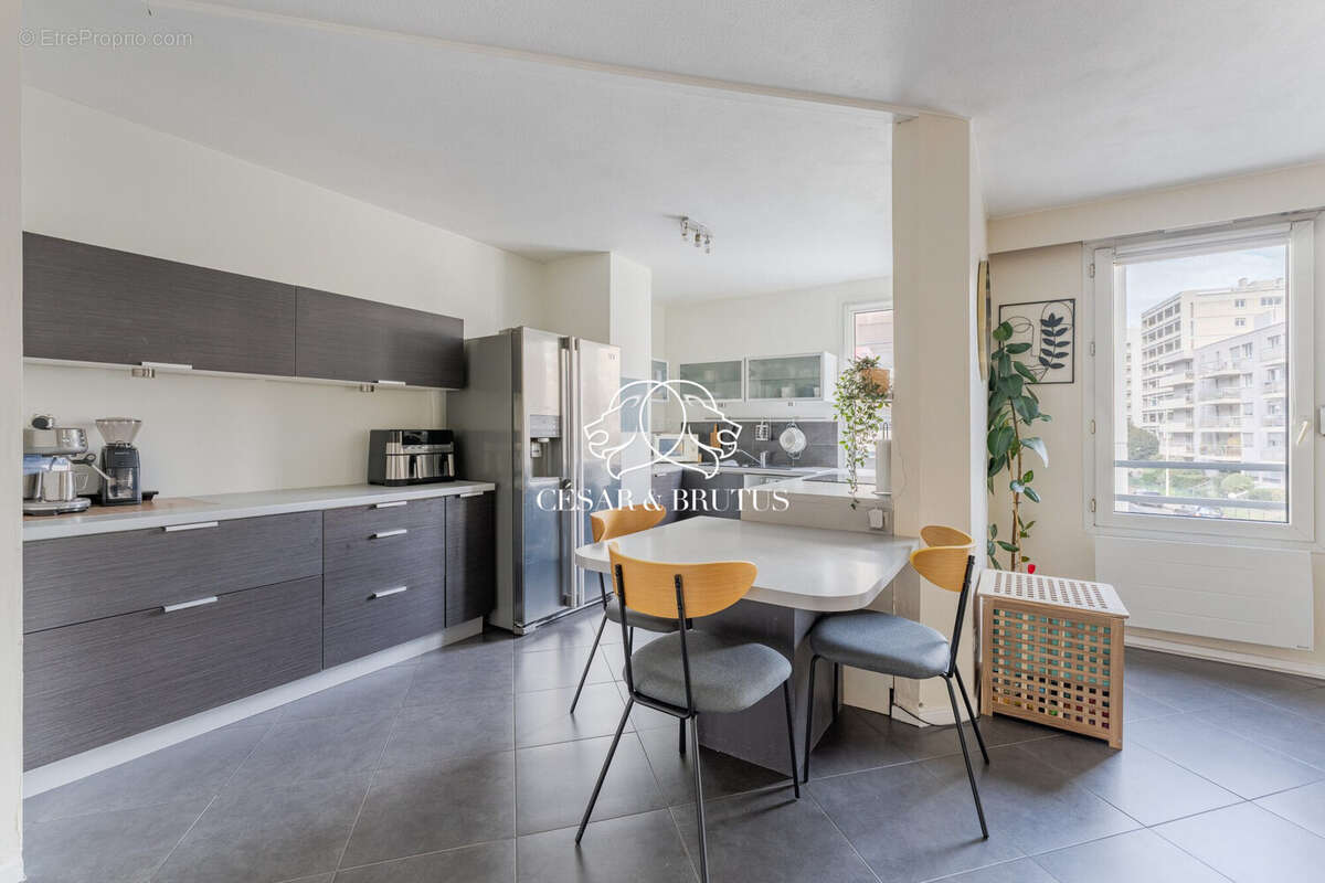 Appartement 71 m² à Lyon-7e  - photo 7