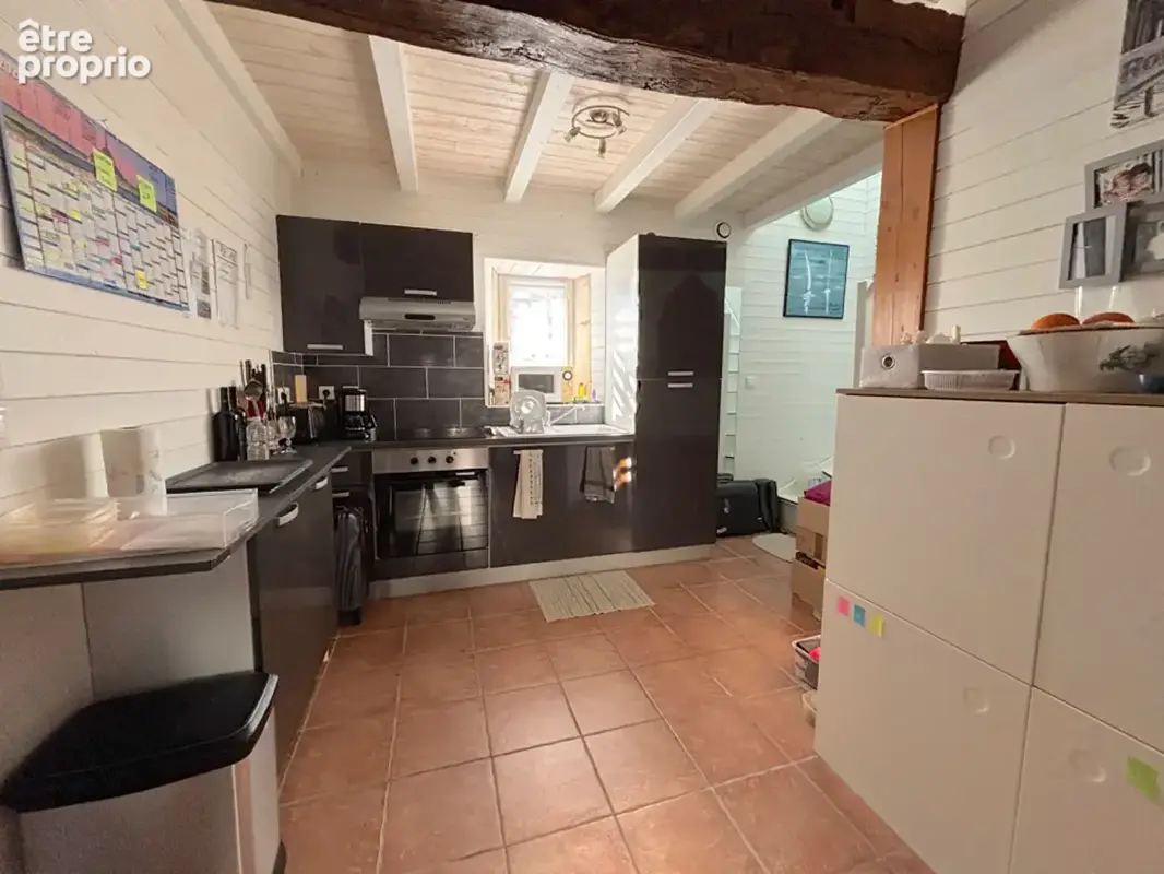 Charmante maison charentaise à vendre à Corme Écluse - Un havre de paix au coeur du bourg - photo 6