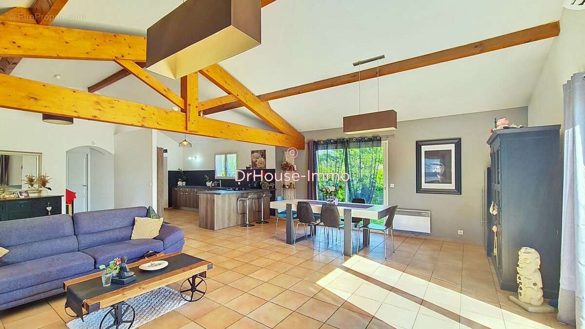 Maison 149 m² à Ambares-Et-Lagrave  - photo 12