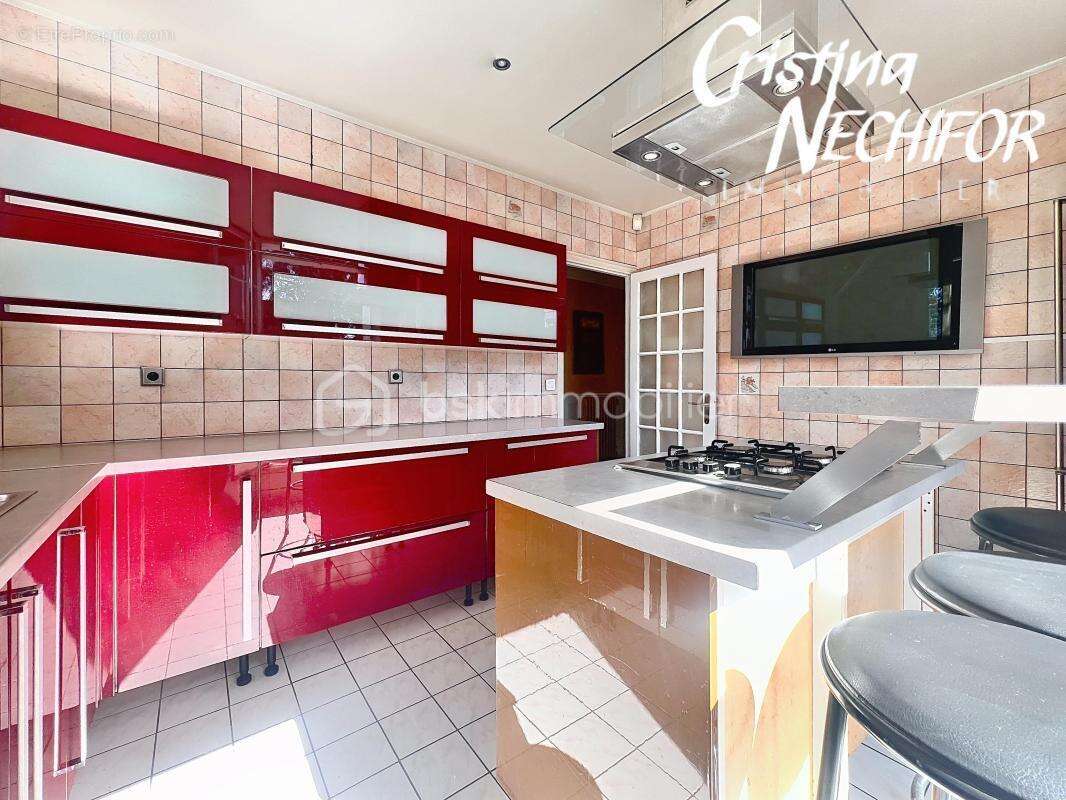 Coup de cœur – authentique maison meulière familiale avec jardin à montfermeil - photo 9