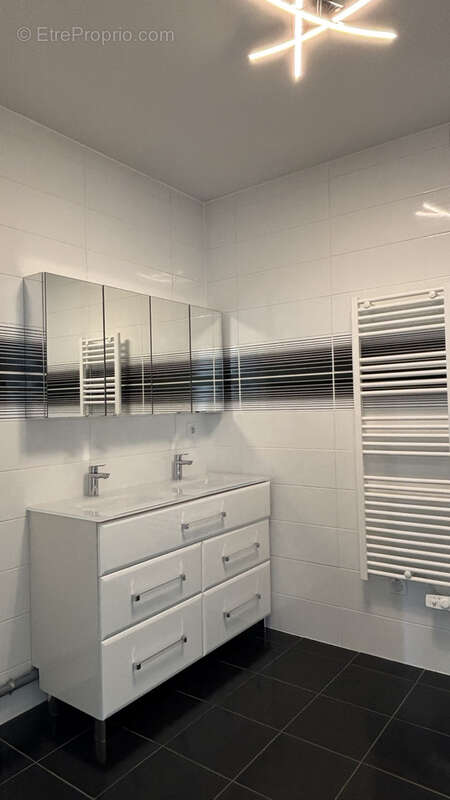 Appartement à MANOM