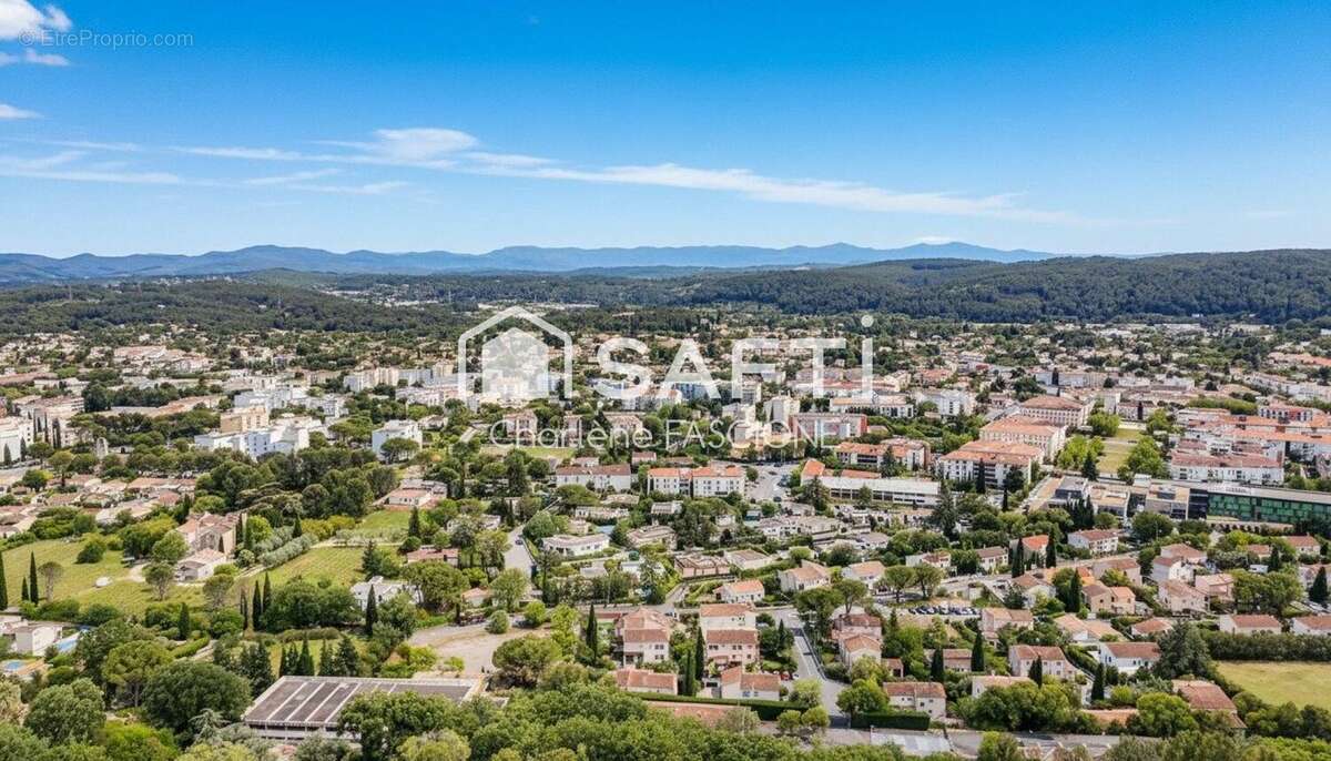 Photo 2 - Maison à DRAGUIGNAN