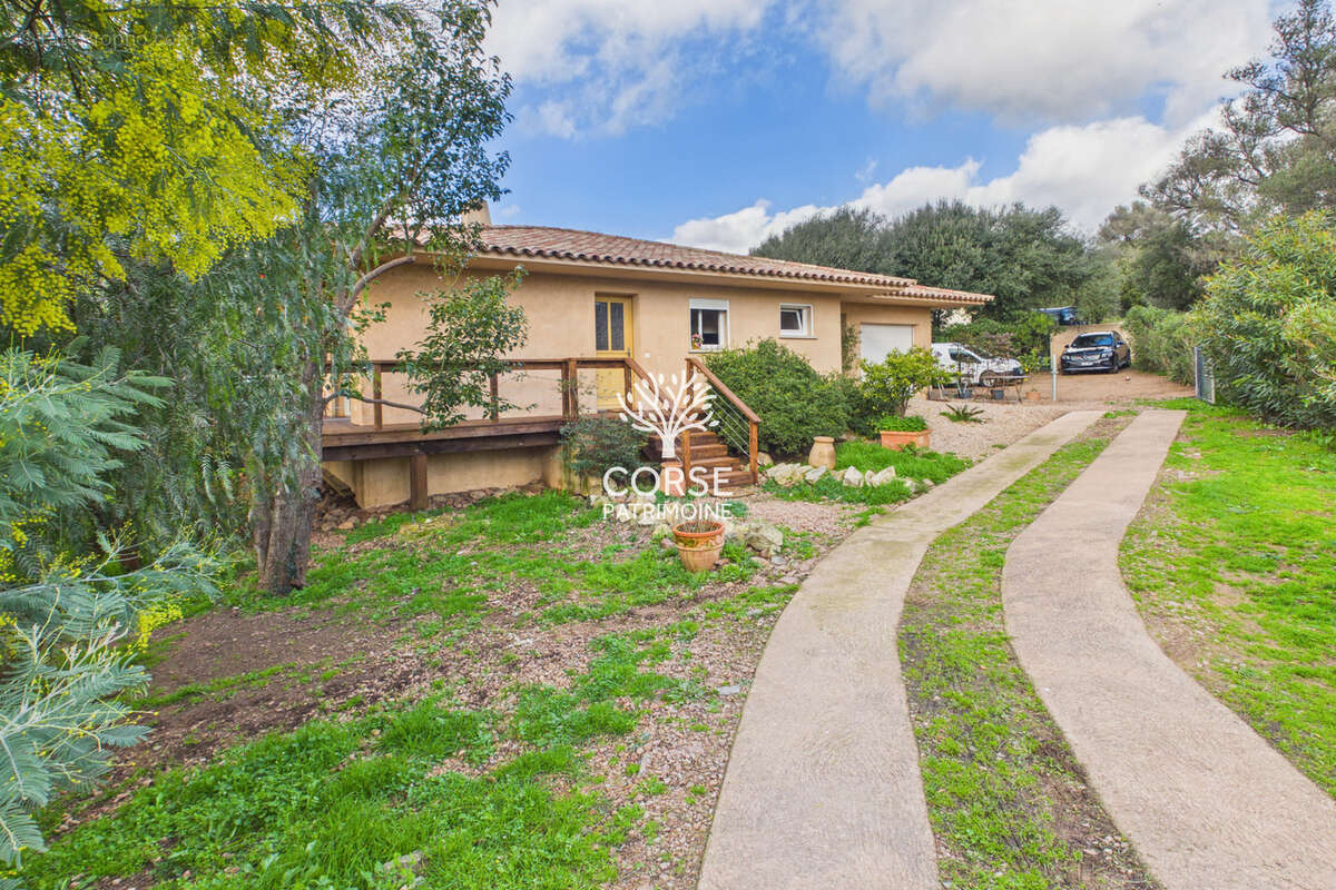 Maison à PORTO-VECCHIO