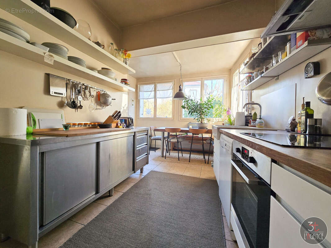 Maison à FONTENAY-SOUS-BOIS