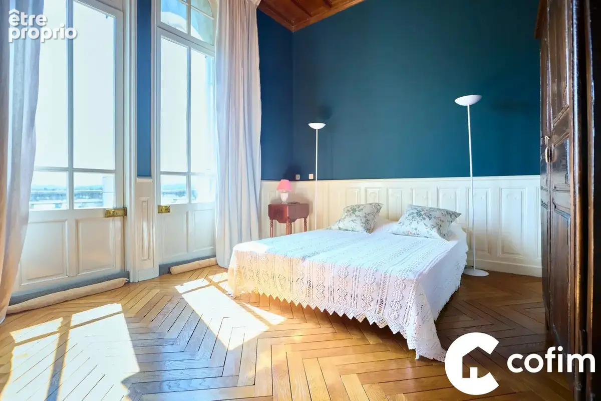 Appartement 5 pièces 131 m² à vendre à Pau (64000) - photo 2