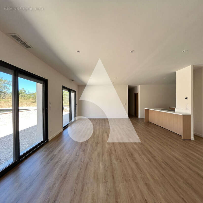 Maison neuve 120 m2 avec piscine - photo 3