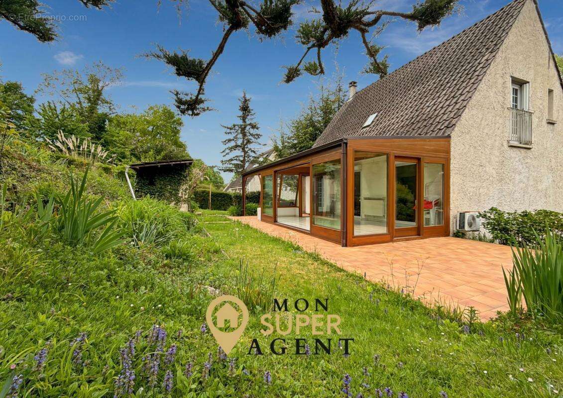 Maison 138 m² à Rubelles  - photo 4