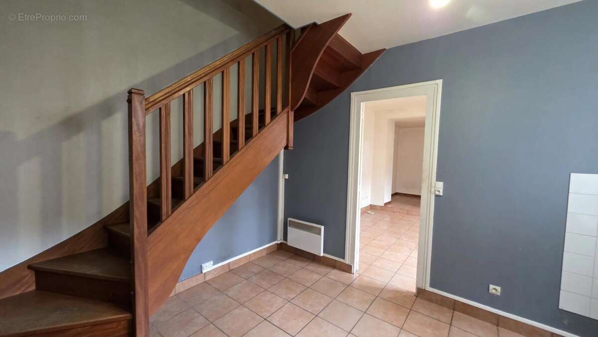 Appartement à GRANDVILLIERS