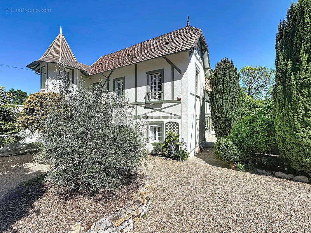 Maison à VILLENNES-SUR-SEINE