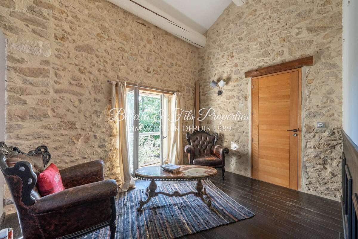Mas provençal et lavandes - photo 10
