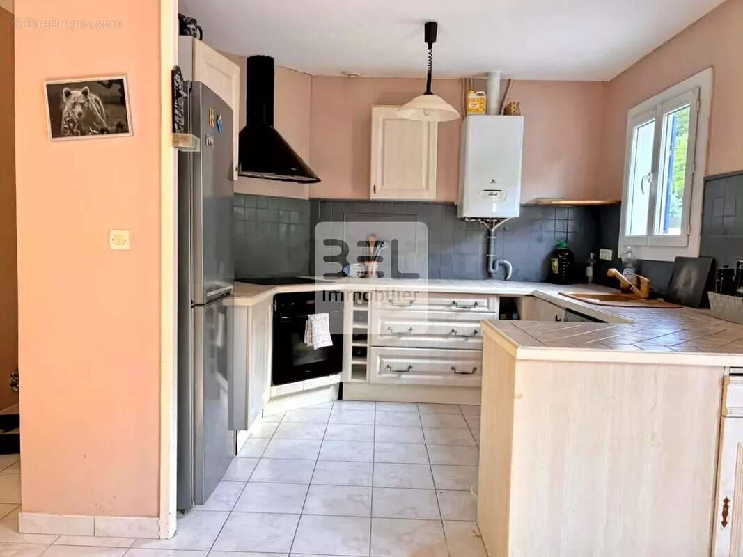 Maison à BAGNOLS-SUR-CEZE