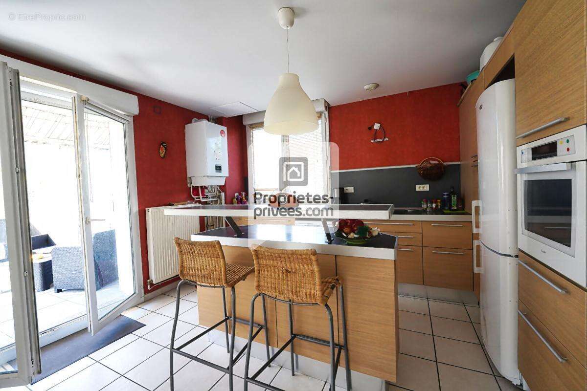 Appartement à SEYSSINET-PARISET