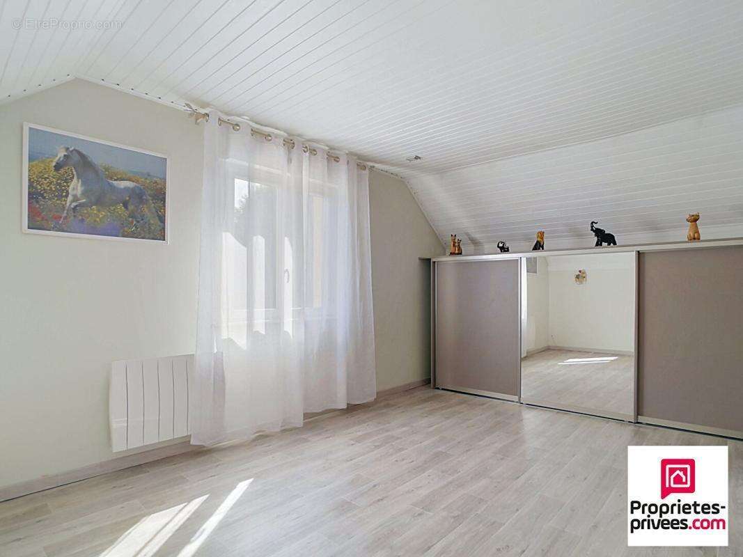 Maison Vyans Le Val 6 pièces 126 m2 - photo 15
