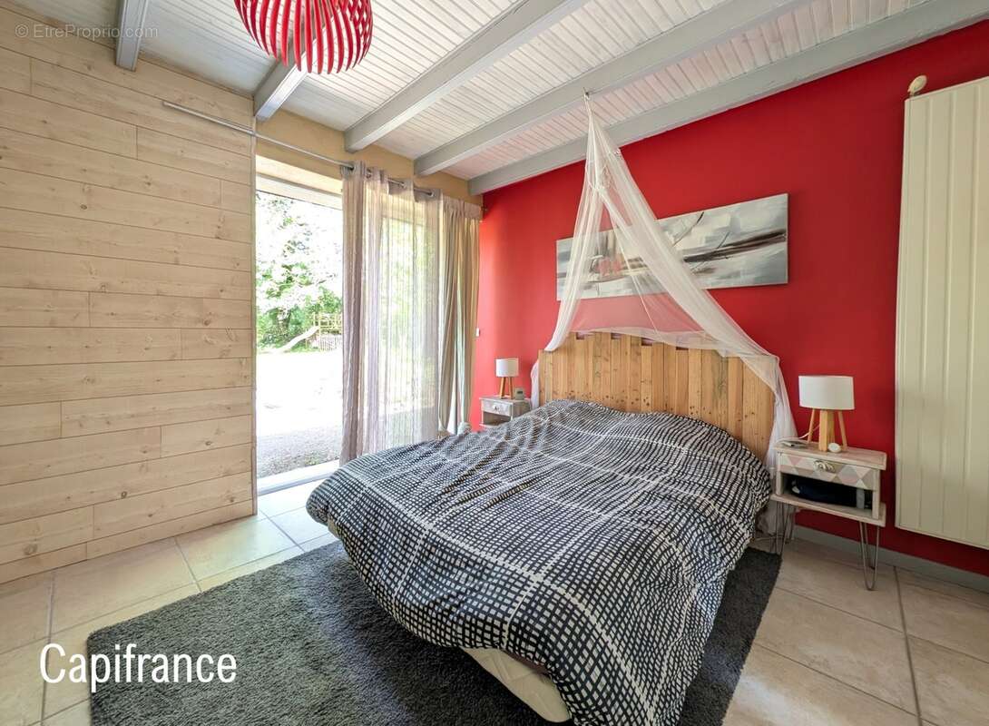 Maison en pierre – PLESSE – 165 m² – Terrain 9 000 m² – Proximité N137 - photo 12
