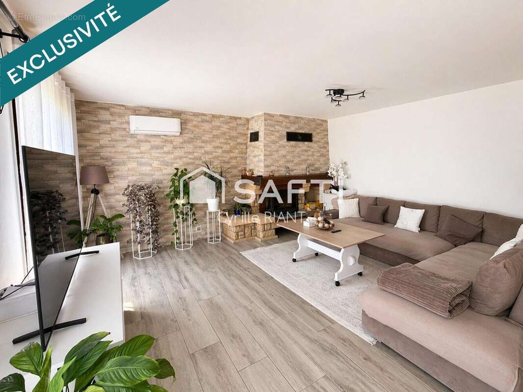 Photo 2 - Maison à RIVES
