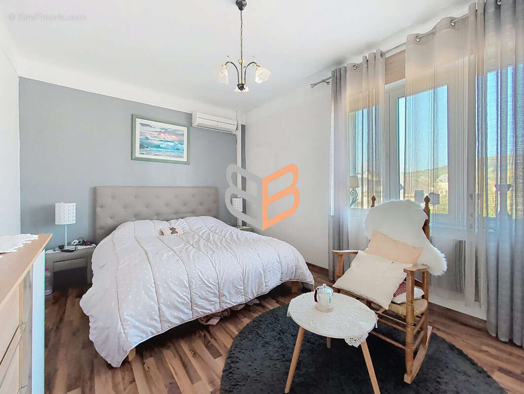 Maison 147 m² à Volmerange-Les-Mines  - photo 8