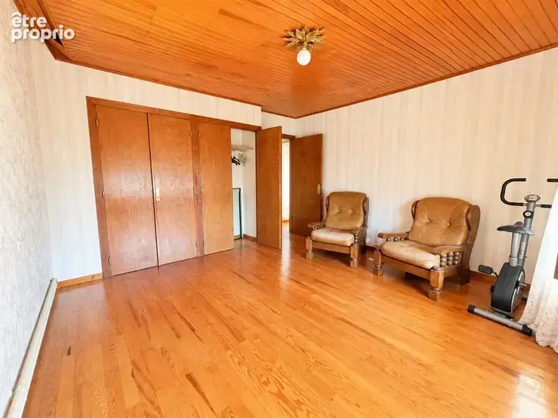 Maison de 6 pièces principales - photo 7