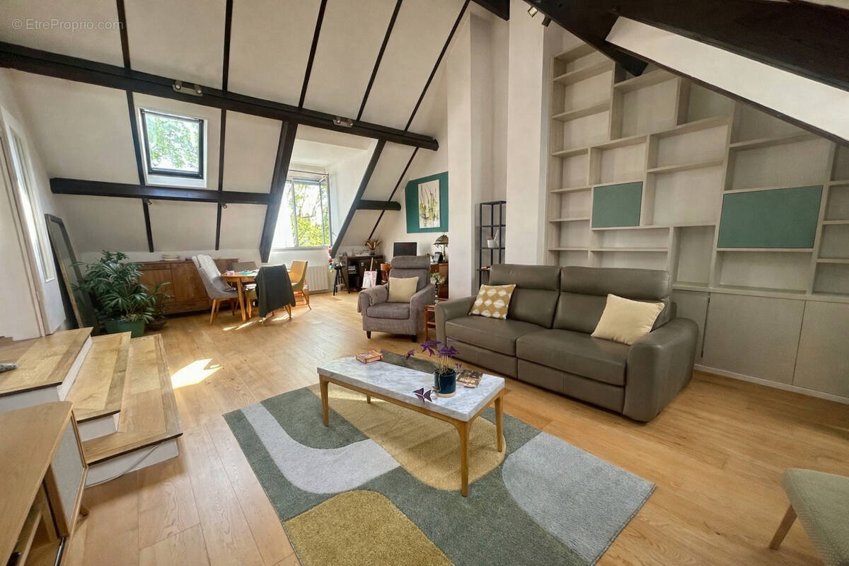 Appartement à BRY-SUR-MARNE