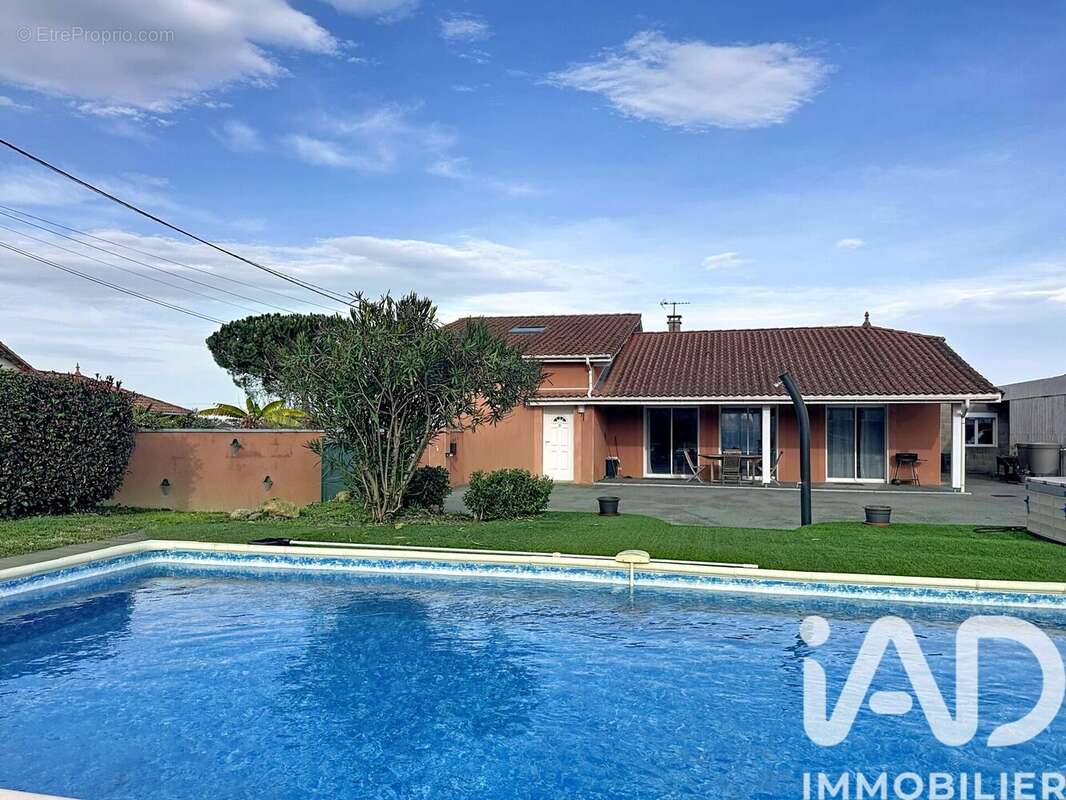 Photo 2 - Maison à AIRE-SUR-L&#039;ADOUR