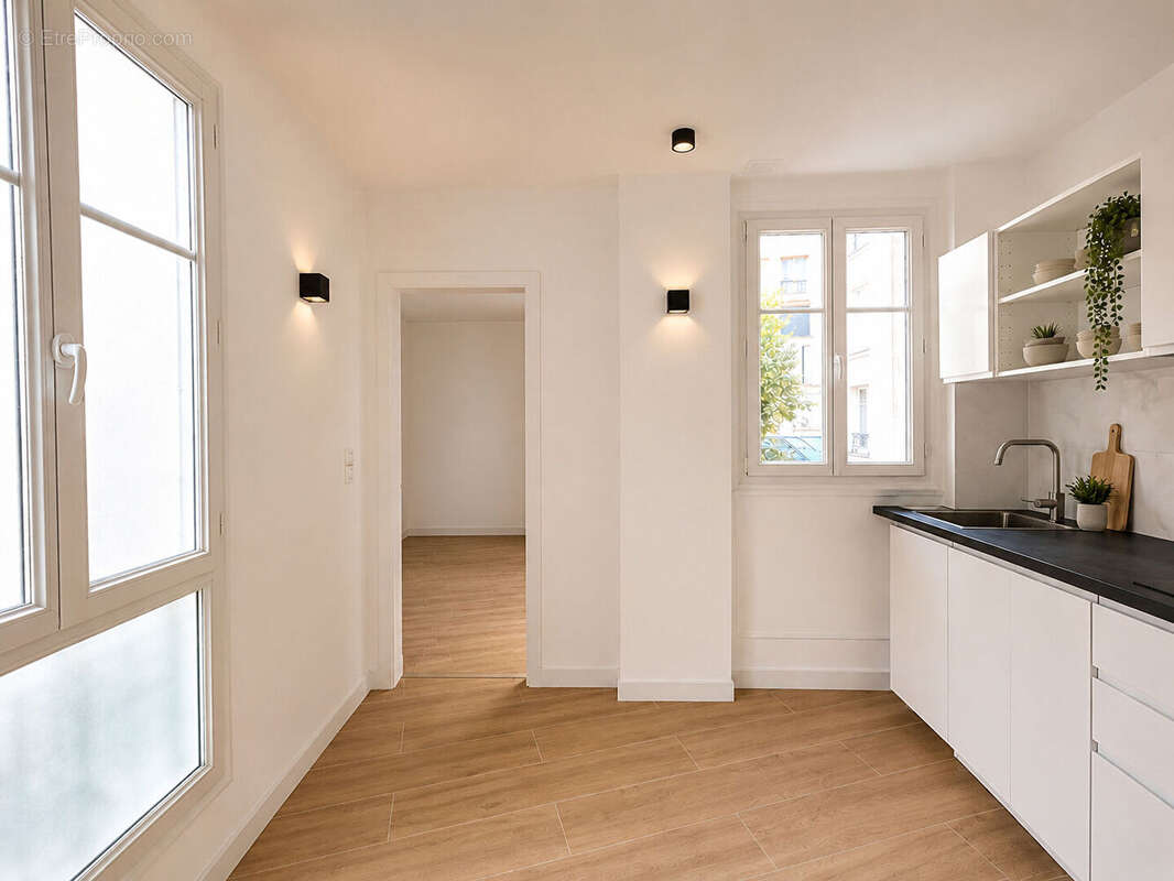 Appartement à PARIS-15E