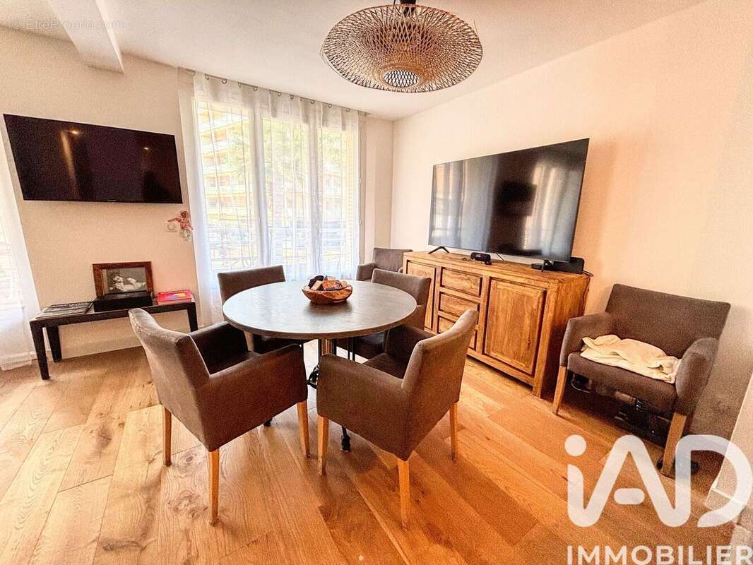 Appartement 79 m² à Sainte-Maxime  - photo 3