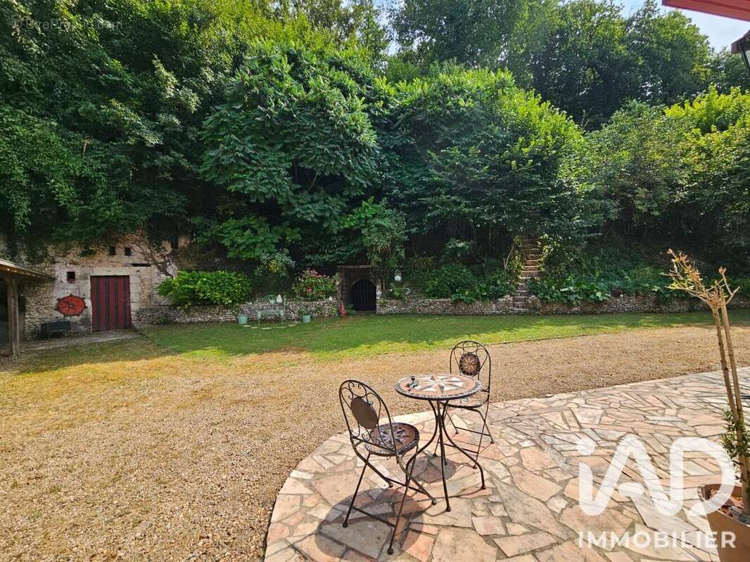 Maison 115 m² à Villedieu-Le-Chateau  - photo 6