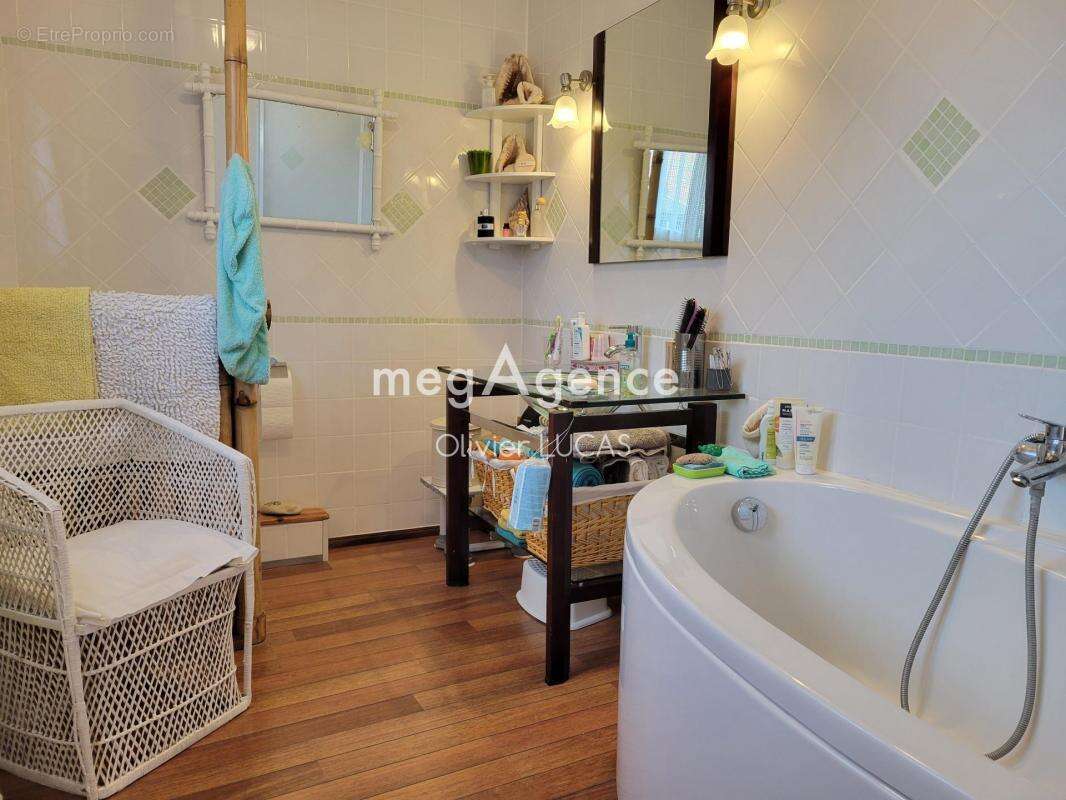 Maison à QUILLEBEUF-SUR-SEINE