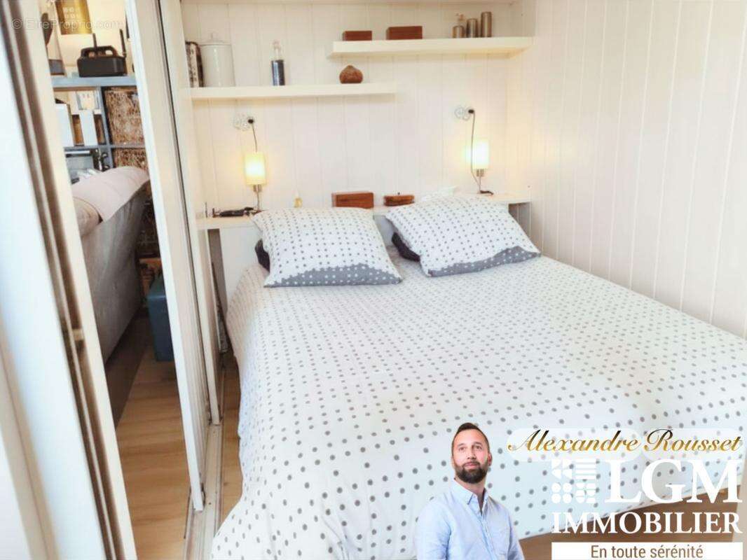 Port Camargue – Appartement T2 avec jardin, piscine et accès direct à la marina - photo 8