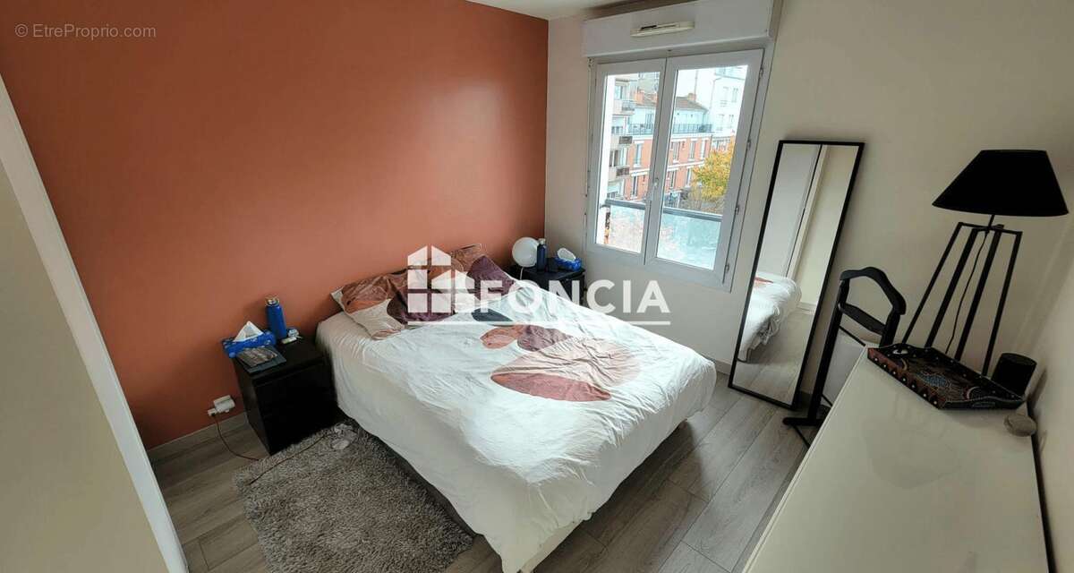 Appartement à SARTROUVILLE