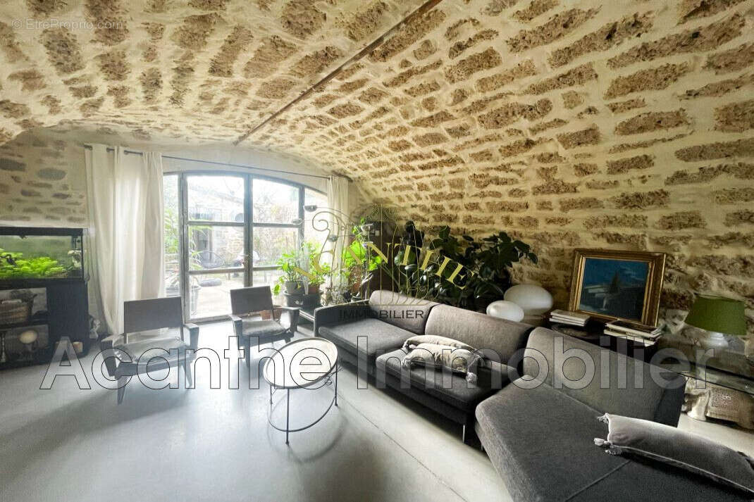 Maison 300 m² à Montpellier  - photo 8