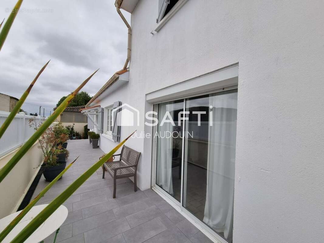 Photo 9 - Maison à CHERVES-RICHEMONT