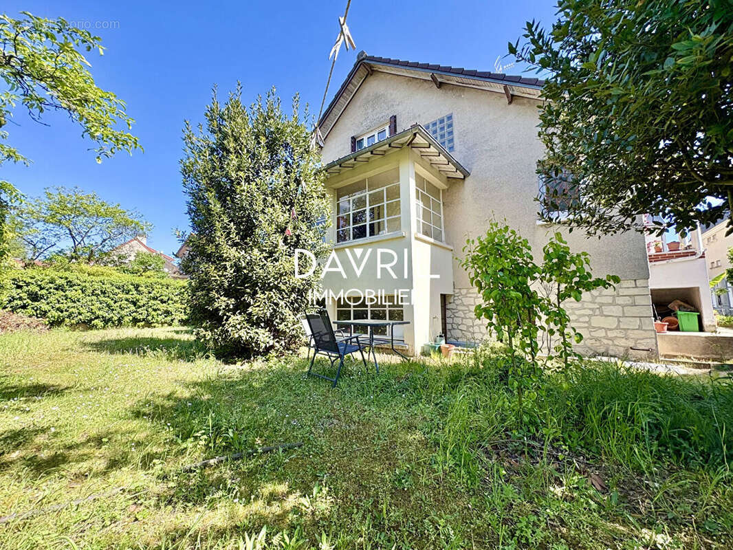 Maison à CONFLANS-SAINTE-HONORINE