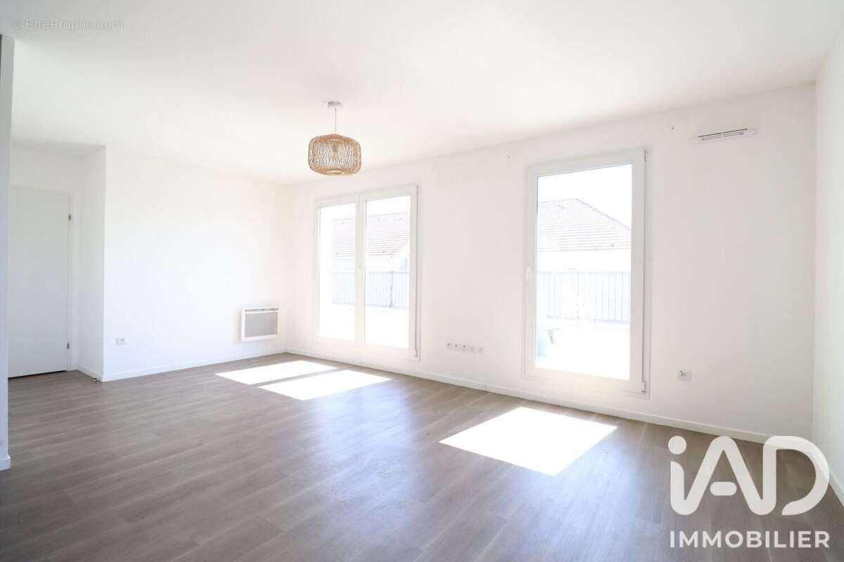Appartement 77 m² à Roissy-En-Brie  - photo 2