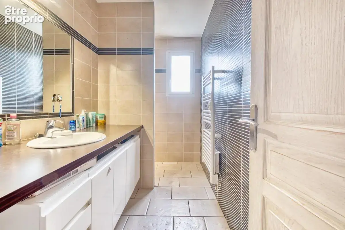 Maison 6 pièces 117 m² à vendre à Biras (24310) - photo 9